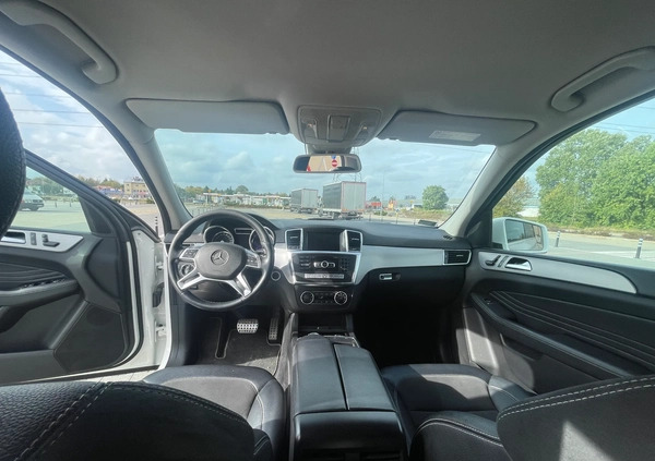 Mercedes-Benz ML cena 65000 przebieg: 260000, rok produkcji 2014 z Łomianki małe 79